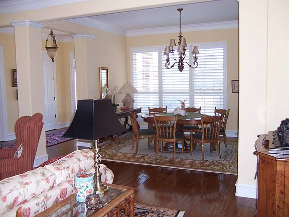 Living Room/Dining Room