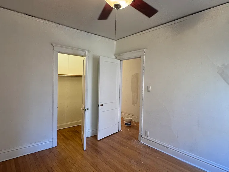 3623 N Pine Grove Ave #2W — Photo 8