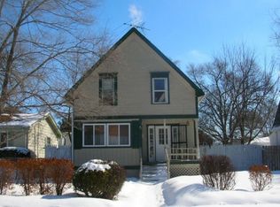 3013 Elisha Ave, Zion, IL 60099