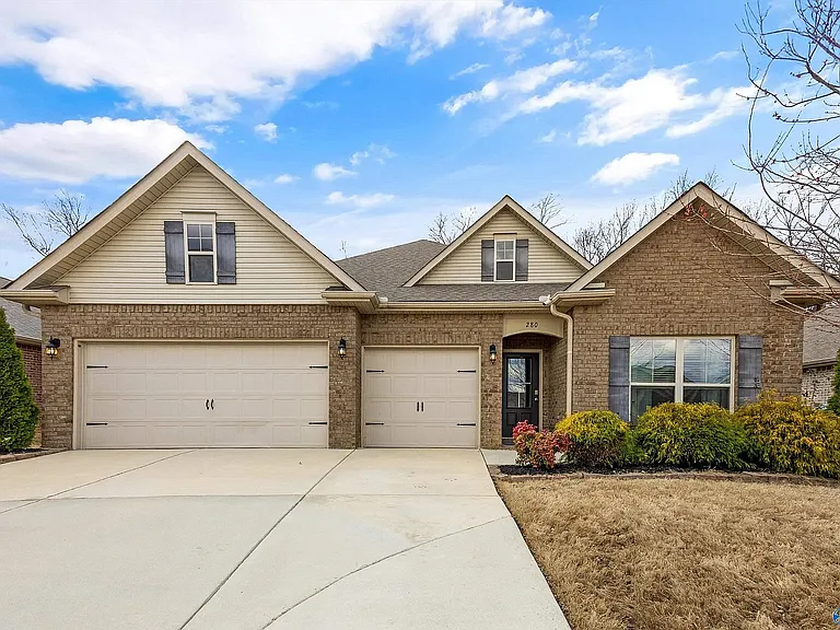 280 Falcon Ridge Dr — Photo 2