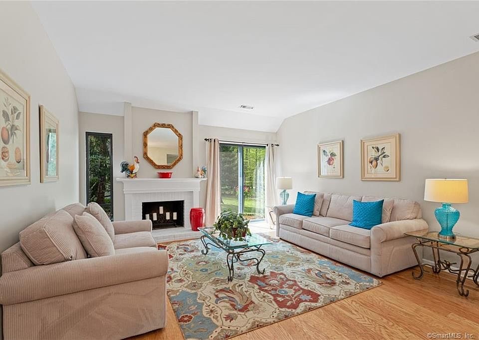 Heritage Village Apartments Southbury, CT Zillow