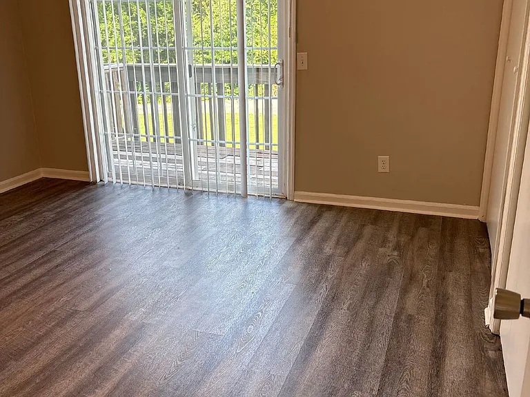 128 S Cedar Ln #2 — Photo 35