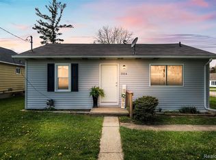 3354 Fenton Rd, Flint, MI 48507