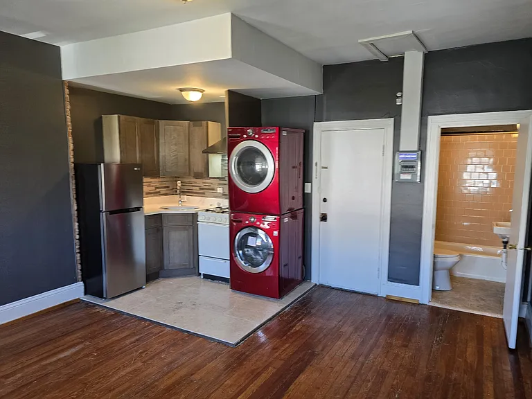 2815 N Calvert St #3A — Photo 5