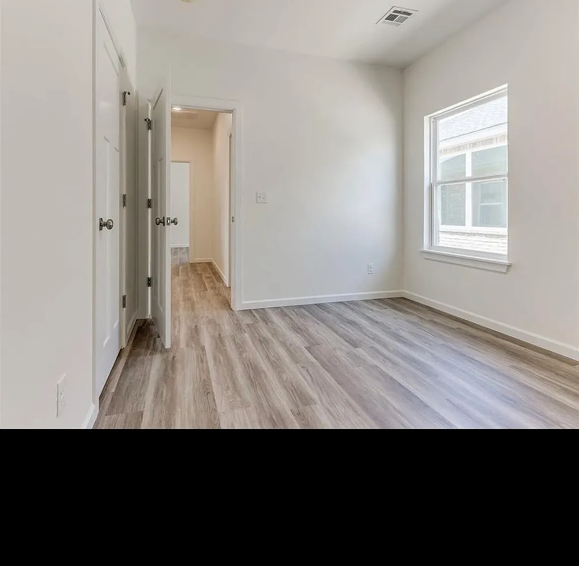 1109 N Silver Leaf Dr — Photo 2