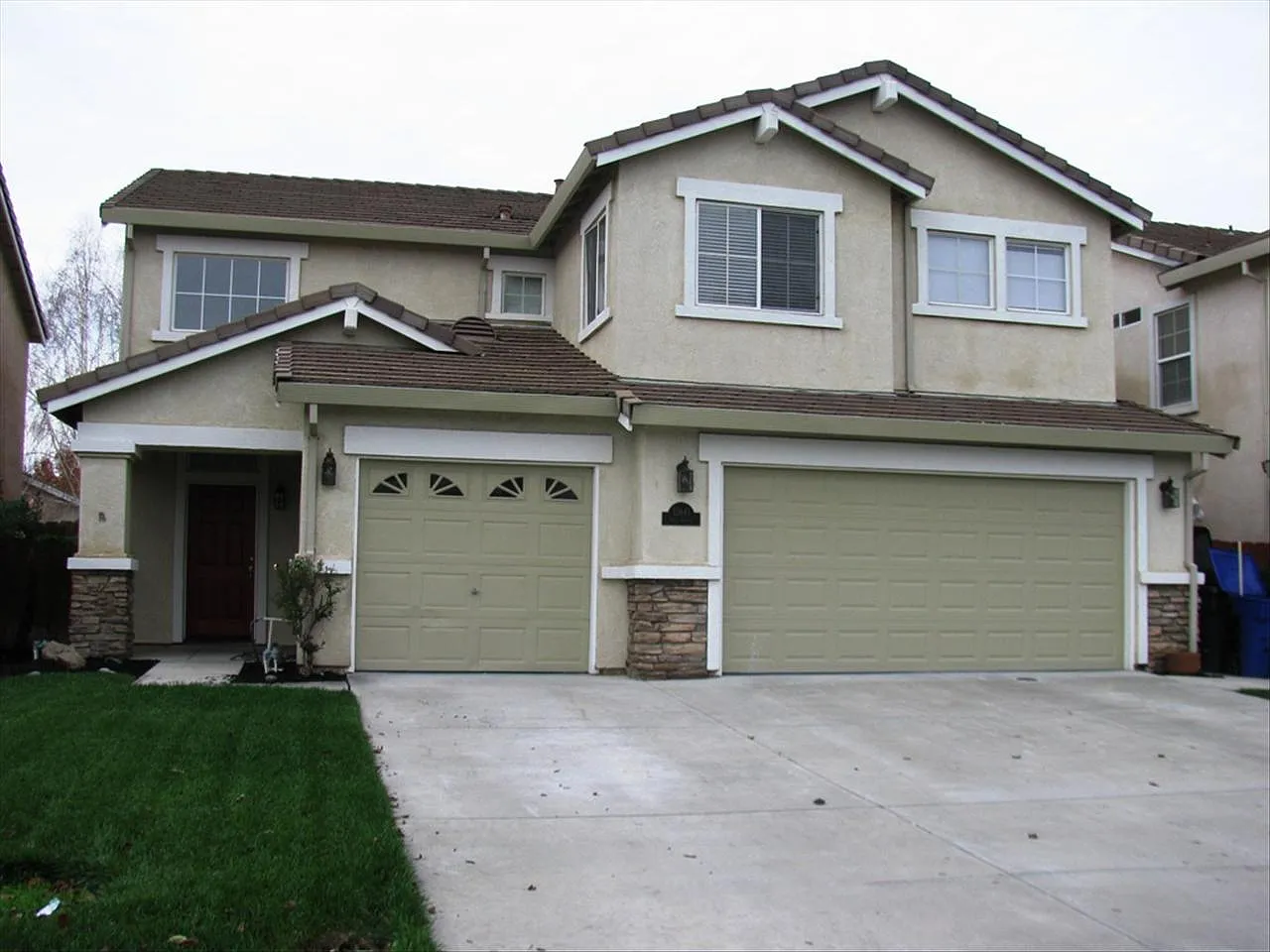 13641 Onyx Ct photo 1