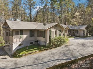 798 Evans Rd, Hendersonville, NC 28739