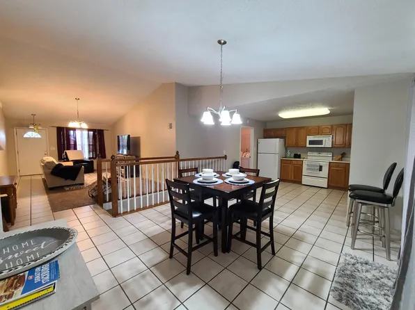 1306 Rachael Ln, Waterloo, IL 62298