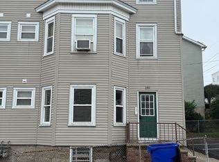 289-297 Tecumseh St #1, Fall River, MA 02721
