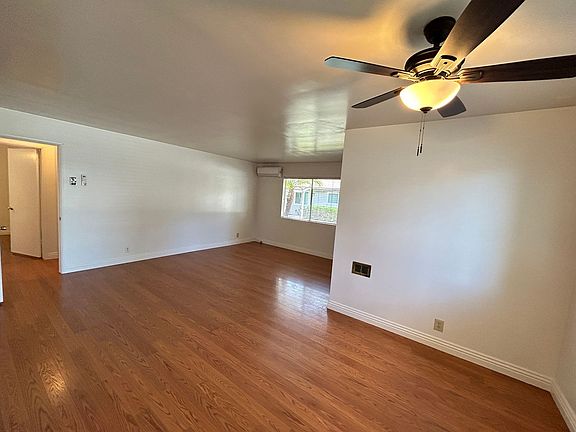 4th image of 610 E Palmyra Ave