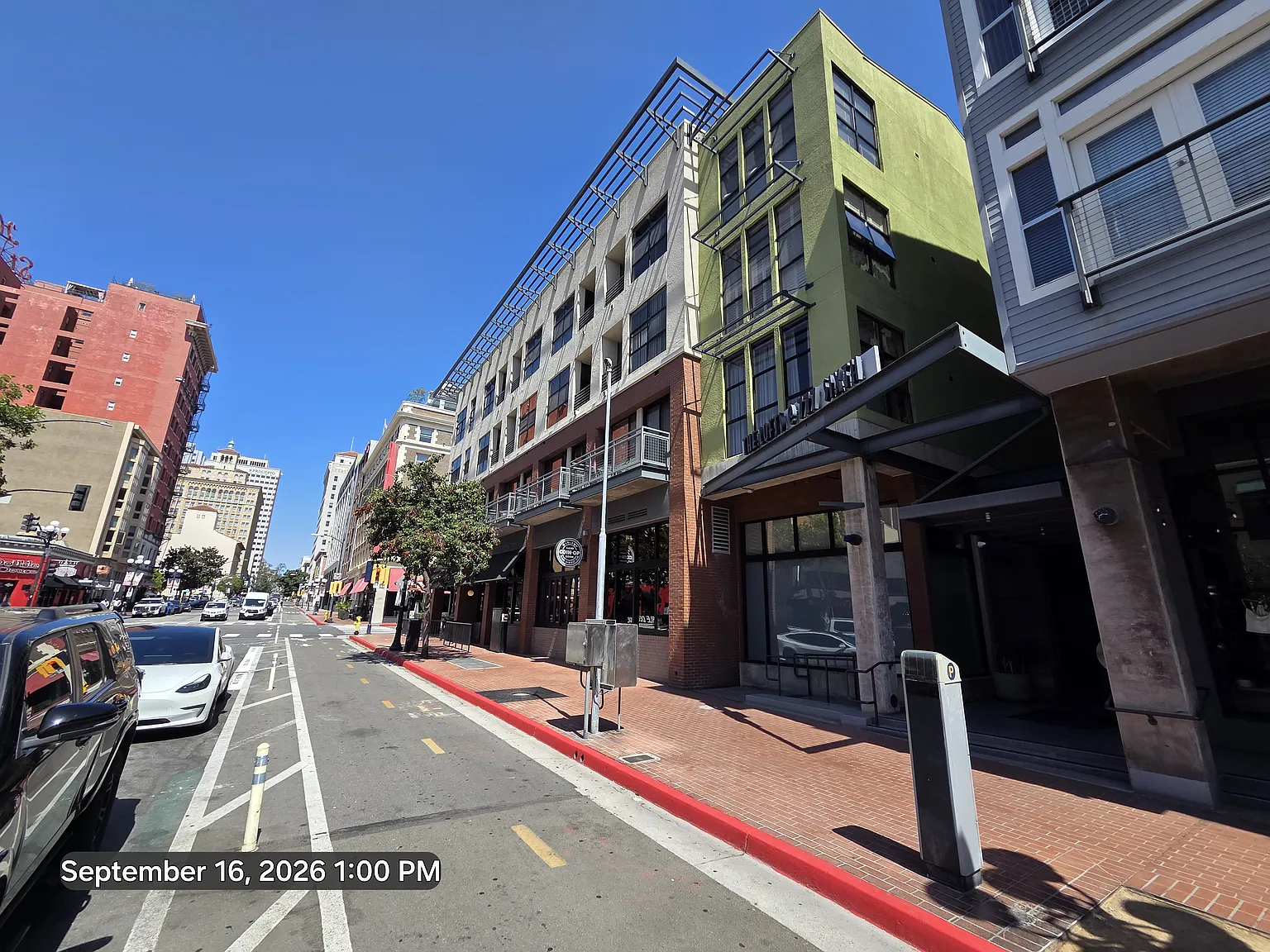 1 bed, 550 sqft, $1,895 — Photo 2