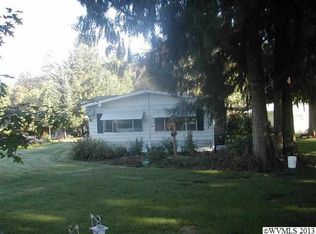 42606 N River Dr, Sweet Home, OR 97386