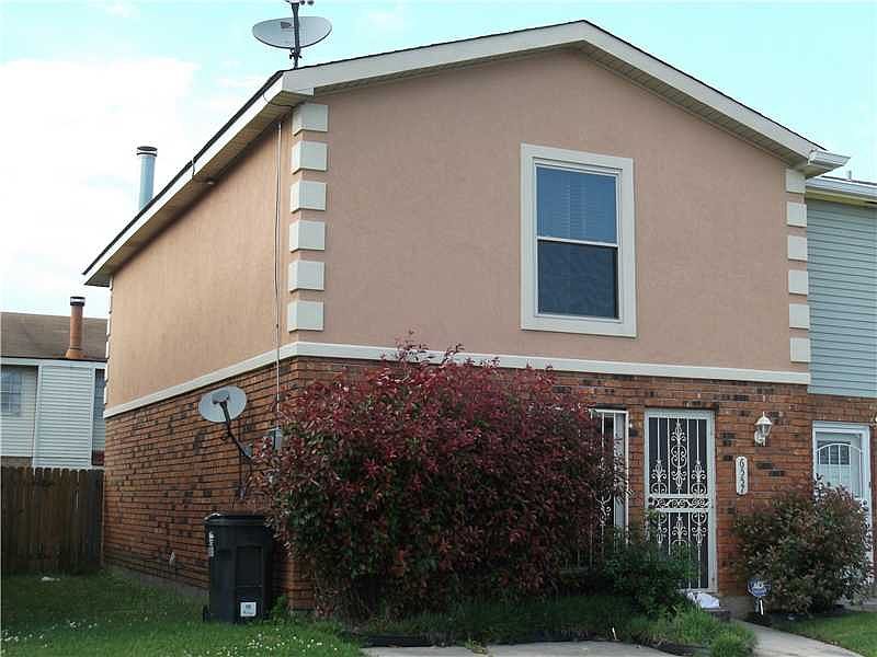 1st image of 6557 Coveview Ct