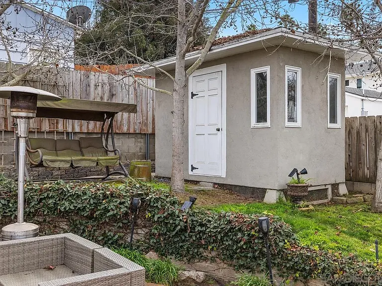 4475 Tivoli St — Photo 35