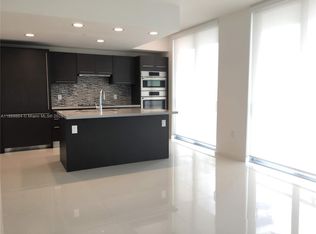 7875 NW 107th Ave APT 618, Doral, FL 33178