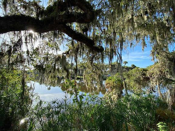 5th image of 2083 W Midway Road