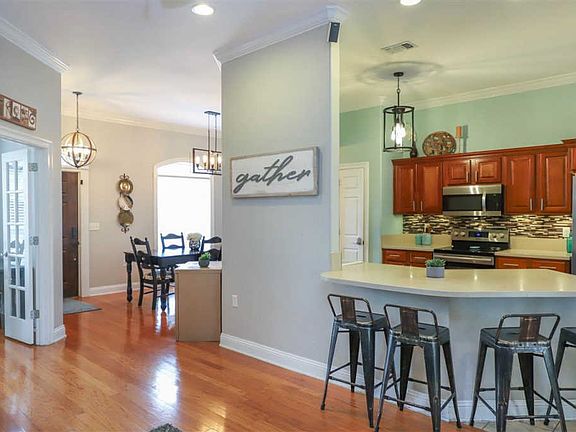 4th image of 3506 Willow Ln