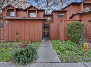 5727 SW 10th Pl, Gainesville, FL 32607