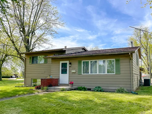 3042 Fairlawn Dr, Columbus, IN 47203