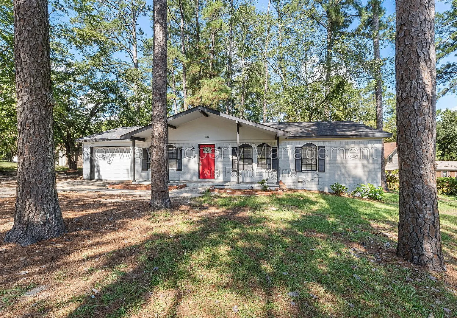 3 bed, 2.0 bath, 1288 sqft, $1,600 — Photo 1