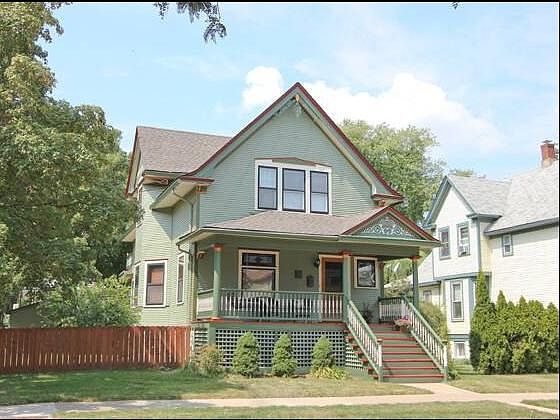 1st image of 447 Circle Ave