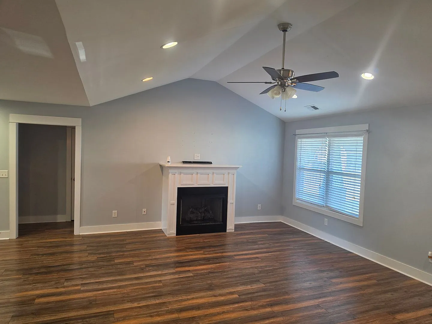3 Bedroom, 2 Bath home. — Photo 2