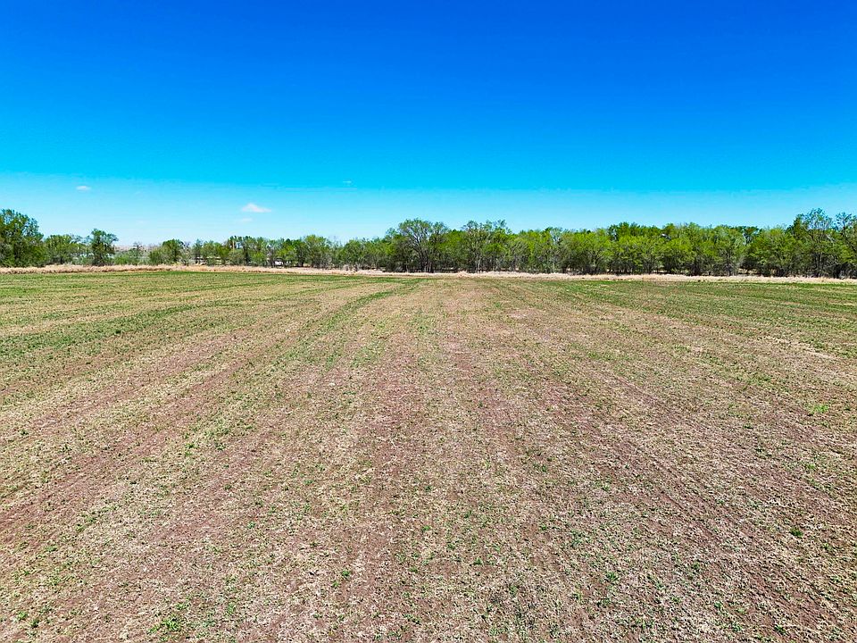 1st image of Charlene Ln