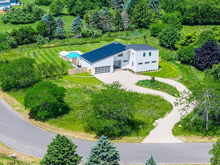420 Old Farm Rd — Photo 37