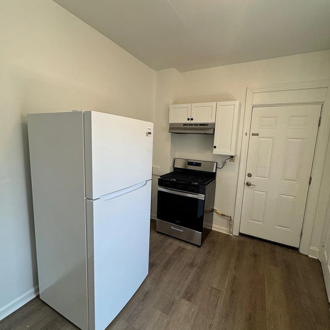 3 bed, 1752 sqft, $1,250 — Photo 2