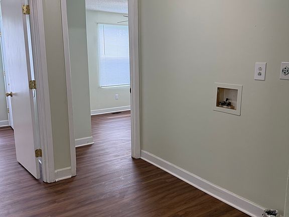 5th image of 2027 Harold Ave