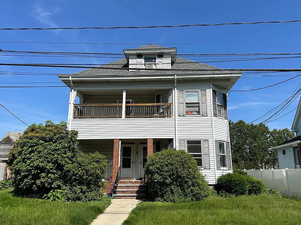 25-27 French Ave #1