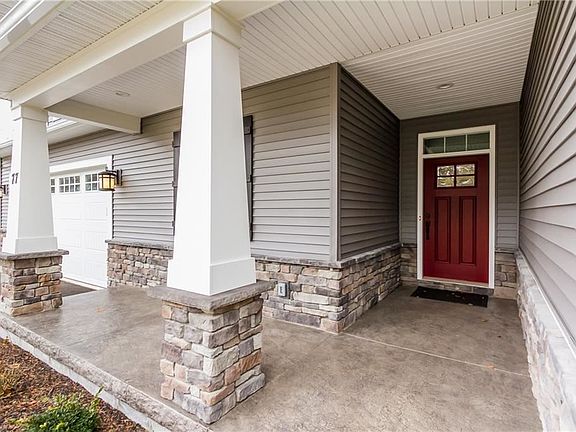 3rd image of 77 Stonington Dr