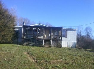 191 Cattle Ln, Hilham, TN 38568