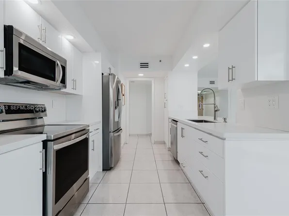 16485 Collins Ave APT 338, Sunny Isles Beach, FL 33160