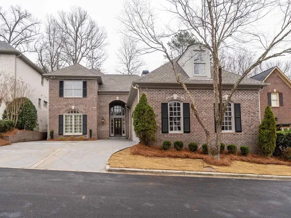 1704 Wickingham Cv, Birmingham, AL 35243