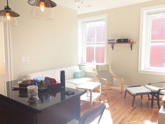 4th image of 317-19 S 20th St #317-3F
