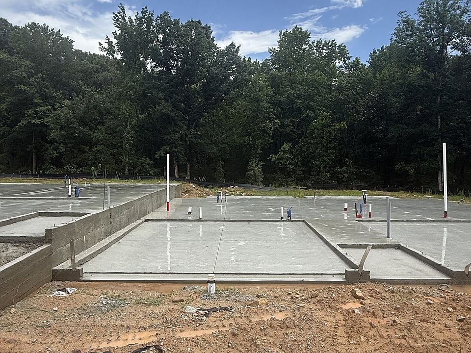 1st image of 345 Yukon Dr #56