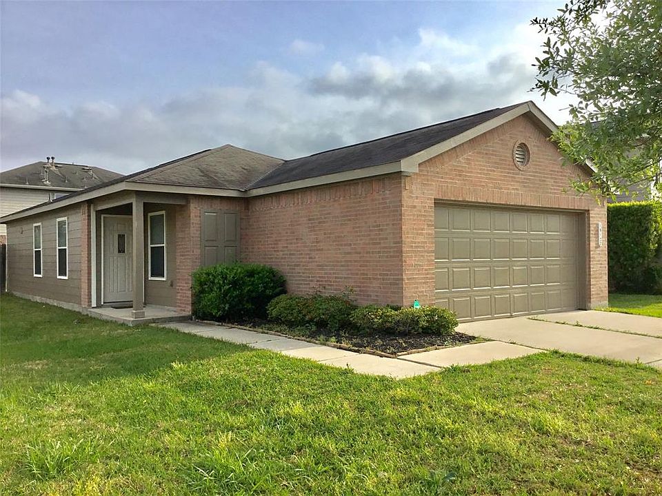 1st image of 19122 Jordans Landing Ln