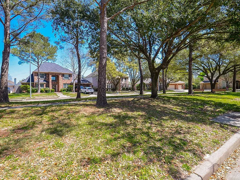 23615 Banning Point Ct — Photo 50