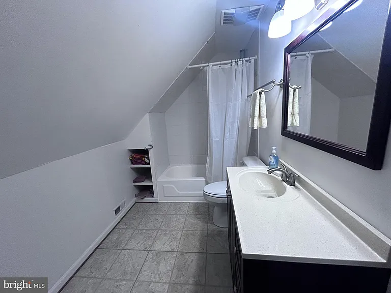 132 Pinecrest — Photo 38