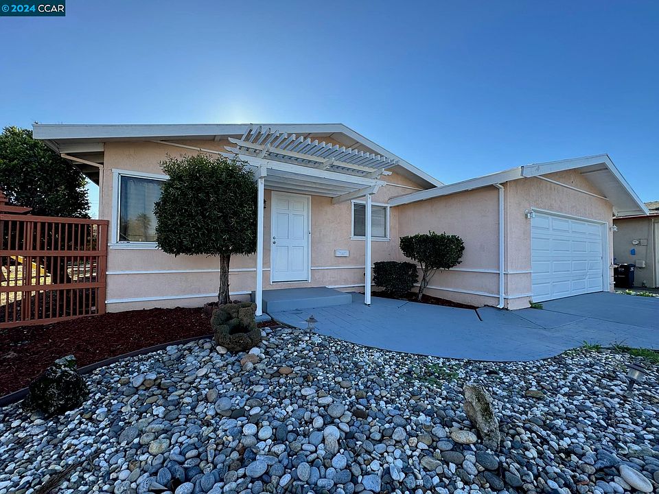 1st image of 192 San Bernardino Ct