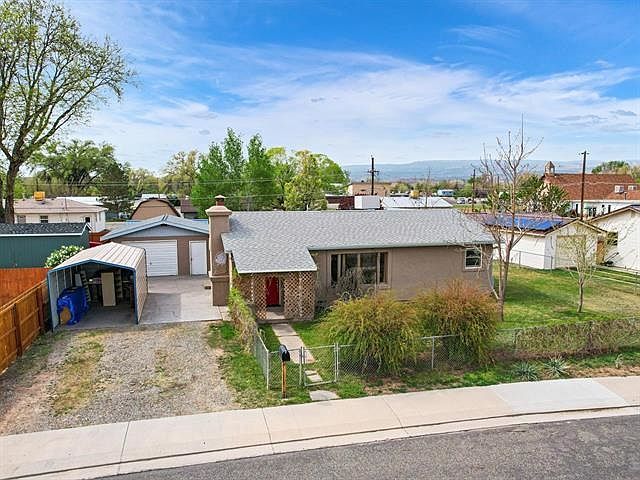 1st image of 2889 Alta Vista Dr