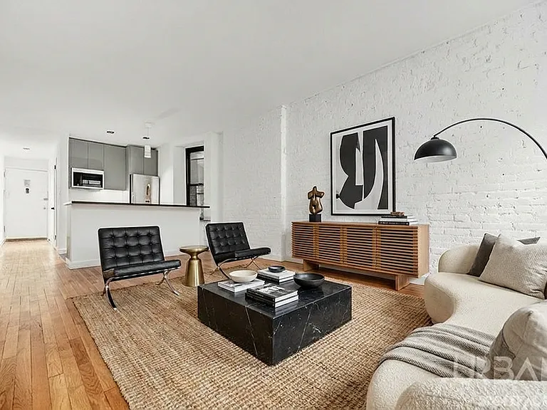 35 Grove St #5A — Photo 8