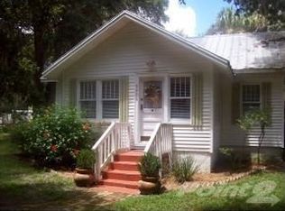 6206 Riverside Dr, Yankeetown, FL 34498