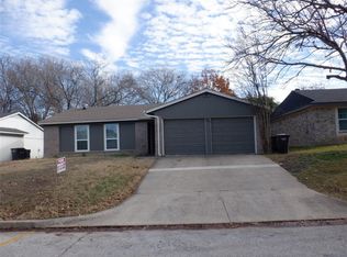 721 Reveille Rd, Fort Worth, TX 76108