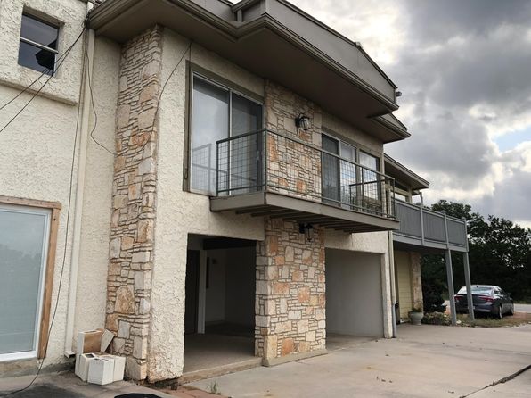 1008 Clayton Nolen Dr #107