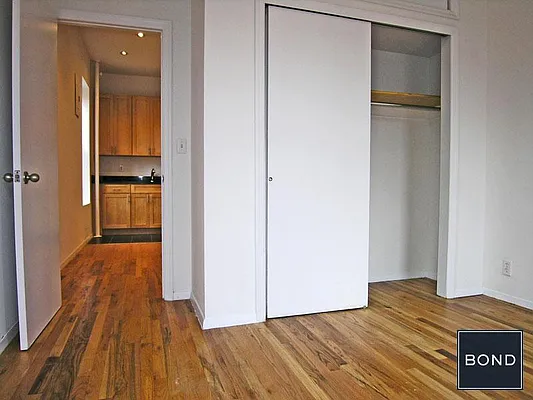 Rented by Bond New York | media 17