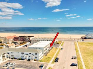 96 5th Ave APT 4, Belmar, NJ 07719