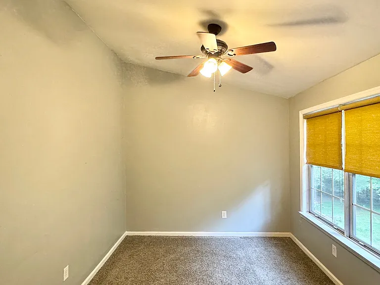 12298 Granada Way — Photo 16
