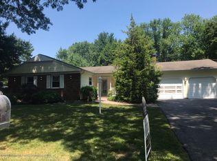 11 Emerson Dr, Morganville, NJ 07751